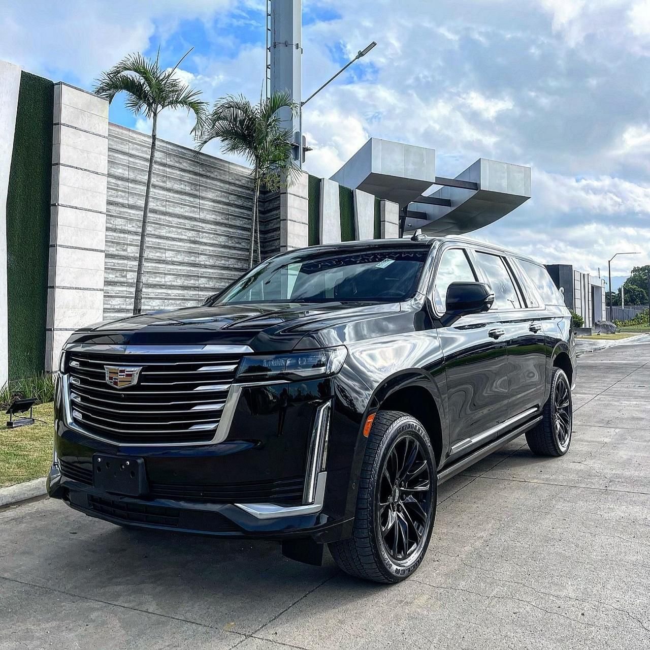 Luxury Cadillac Transportation in Punta Cana: The Ultimate VIP Travel Experience